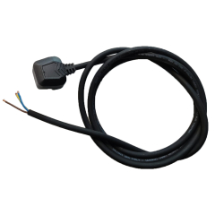13A  Plug moulded with H07 RN-F Rubber Cable 1.5mm